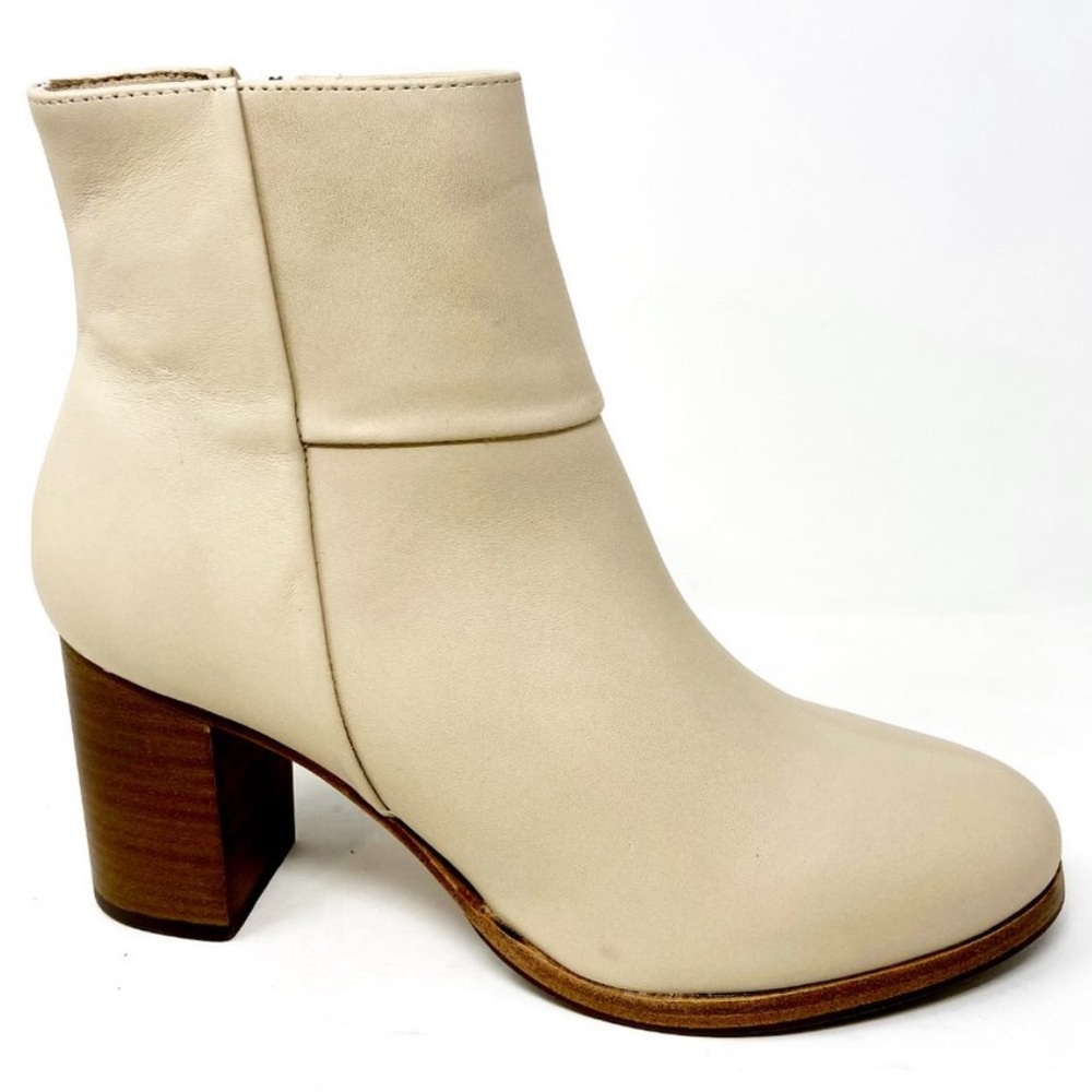 Thursday Boot Co Daisy Size:8.5 NWOB Color:Cream/Beige